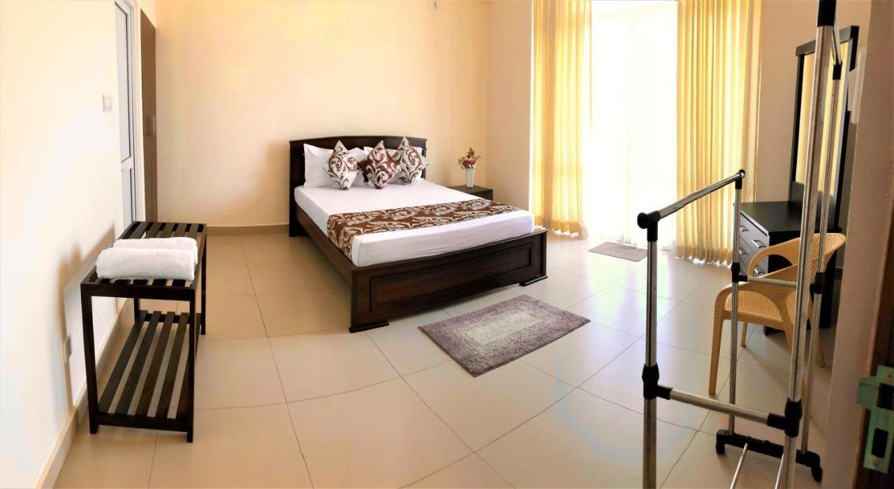 VIVAS Residencies Luxury Apartments Dehiwala-Mont Lavinia Extérieur photo