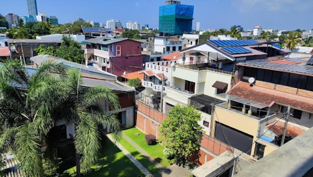 VIVAS Residencies Luxury Apartments Dehiwala-Mont Lavinia Extérieur photo